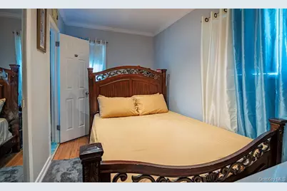 112-28 200th Street, New York City, NY 11412 - Photo 10