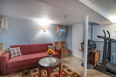 112-28 200th Street, New York City, NY 11412 - Photo 16