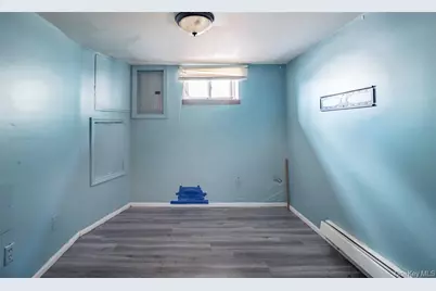 133-60 244th Street, New York City, NY 11422 - Photo 10