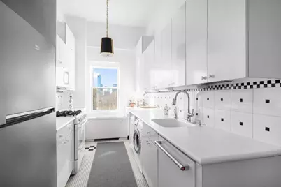 650 Park Avenue #PHC, New York City, NY 10065 - Photo 10