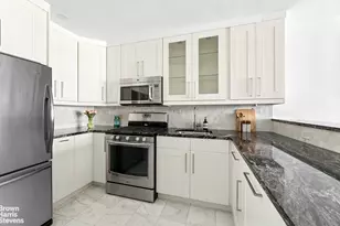 245 E 25th St, New York, NY 10010 - Photo 6