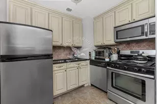 348 E 89th St, New York City, NY 10128 - Photo 4