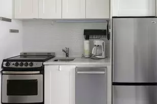 150 W 51st St, New York City, NY 10019 - Photo 6