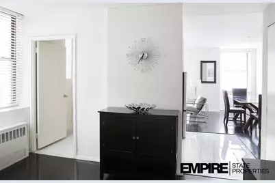 150 W 51st Street #918, New York City, NY 10019 - Photo 8