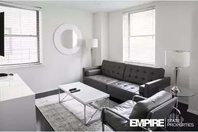 150 W 51st Street #918, New York City, NY 10019 - Photo 4