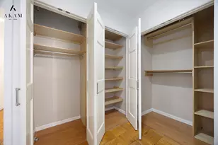 241 E 76th St, New York City, NY 10075 - Photo 8
