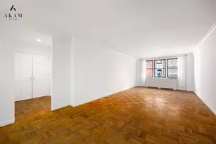 241 E 76th St, New York City, NY 10075 - Photo 2