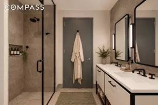 29 Huron St, New York City, NY 11222 - Photo 4