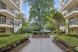 3845 Shore Pkwy, Brooklyn, NY 11235 - Photo 8