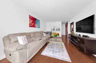 245 E 54th St, New York City, NY 10022 - Photo 2