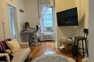 320 E 49th St, New York, NY 10022 - Photo 2