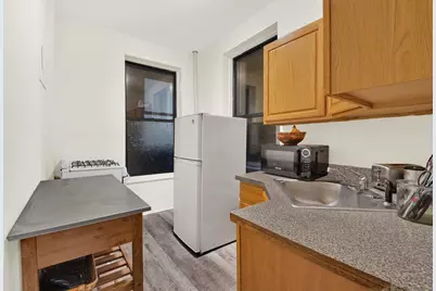 230 E 25th Street #1B, New York, NY 10010 - Photo 4