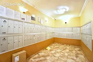 2727 Ocean Pkwy, New York City, NY 11235 - Photo 18