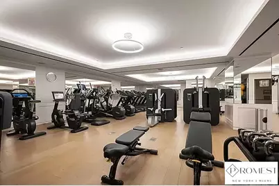 400 5th Avenue #45B, New York City, NY 10018 - Photo 10