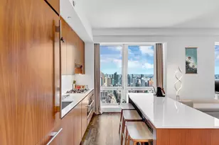 400 5th Ave, New York City, NY 10018 - Photo 4