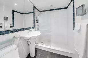 130 E 63rd St, New York City, NY 10065 - Photo 6