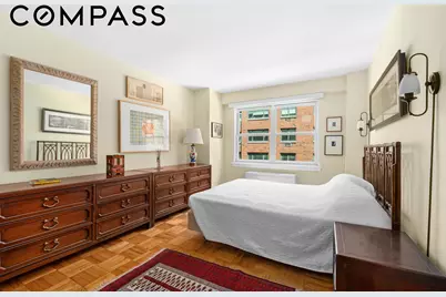 101 W 12th Street #5J, New York City, NY 10011 - Photo 4