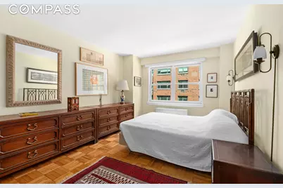 101 W 12th Street #5J, New York, NY 10011 - Photo 4