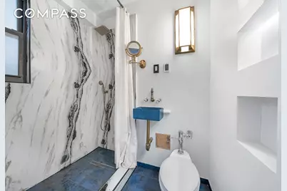 50 King Street #1B, New York, NY 10014 - Photo 4