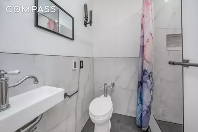 50 King Street #1B, New York, NY 10014 - Photo 6
