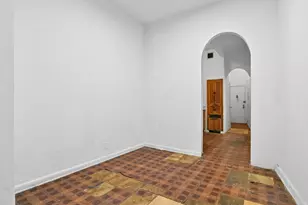 424 E 115th St, New York City, NY 10029 - Photo 4