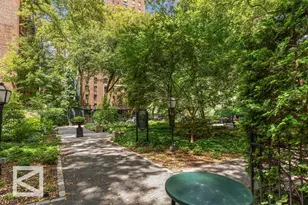 320 E 42nd St, New York City, NY 10017 - Photo 8