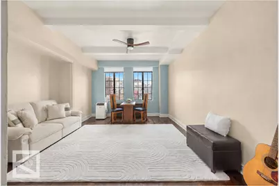 320 E 42nd Street #2403, New York City, NY 10017 - Photo 2