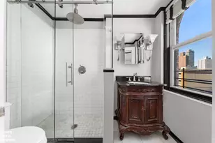 400 E 59th St, New York City, NY 10022 - Photo 6
