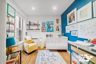 211 W 10th St, New York City, NY 10014 - Photo 6
