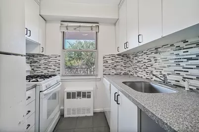 1608 Ocean Parkway #8B, New York City, NY 11223 - Photo 10