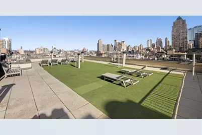 325 W 45th Street #519, New York City, NY 10036 - Photo 14
