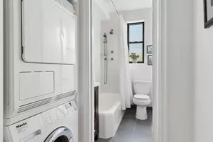 15934 Riverside Dr W, New York City, NY 10032 - Photo 12