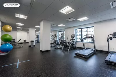 27-21 44th Drive #1502, Long Island City, NY 11101 - Photo 14