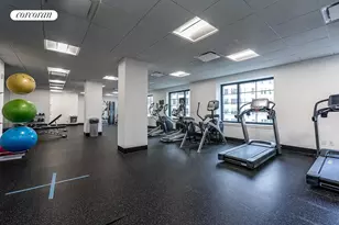 27-21 44th Dr, Long Island City, NY 11101 - Photo 14