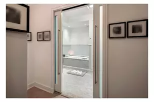 721 5th Ave, New York City, NY 10022 - Photo 28