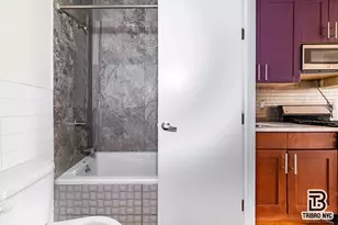 215 Marion St, New York City, NY 11233 - Photo 6