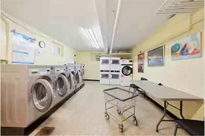 2080 Barnes Avenue #3B, New York City, NY 10462 - Photo 16