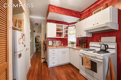 88 Charles Street #5B, New York, NY 10014 - Photo 2