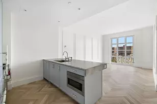 250 E 21st St, New York, NY 10010 - Photo 1