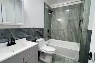 251 E 55th St, New York City, NY 11203 - Photo 14