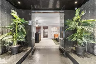 211 E 51st St, New York City, NY 10022 - Photo 10