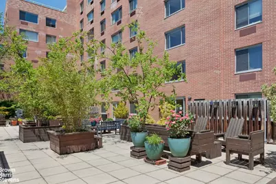 330 W 145th Street #602, New York City, NY 10031 - Photo 10
