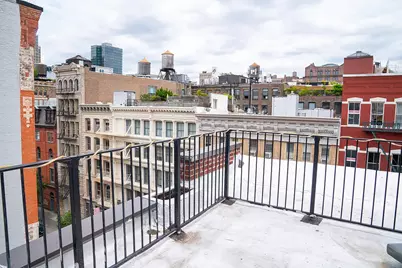 422 W Broadway #PH, New York, NY 10012 - Photo 6