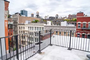 422 W Broadway, New York, NY 10012 - Photo 6