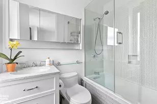 161 W 61st St, New York City, NY 10023 - Photo 6