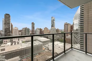 161 W 61st St, New York City, NY 10023 - Photo 8