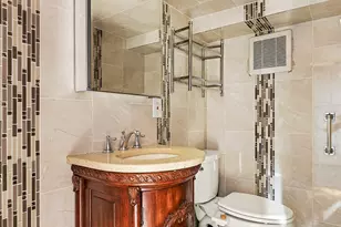 570 19th St, New York City, NY 11218 - Photo 10