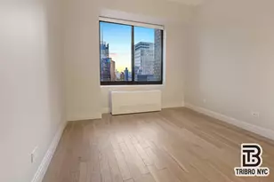 235 W 48th St, New York, NY 10036 - Photo 4