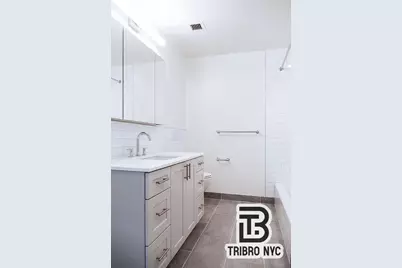 200 E 82nd Street #21, New York, NY 10028 - Photo 6