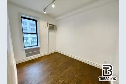 12 5th Avenue #6, New York, NY 10011 - Photo 2